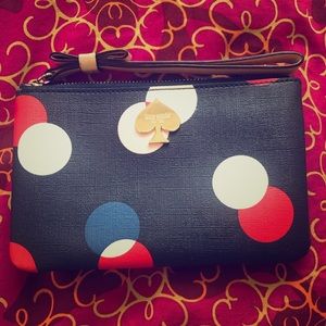 Cute Kate Spade Wristlet 🔵🔴⚪️